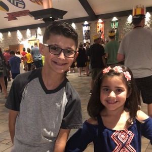 Meet your Posher, Danielle